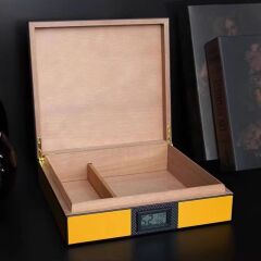 Karbon Fiber Desenli Humidor / Puro Saklama Kutusu