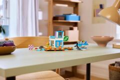 LEGO Animal Crossing Dodo Airlines ile Uçun 77051 - 7 Yaş ve Üzeri Çocuklar İçin Uçak İçeren Oyuncak Havaalanı Yapım Seti (292 Parça)