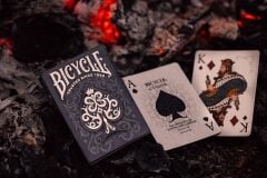 Bicycle Cinder İskambil Oyun Kart Destesi