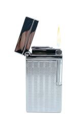 Metal Mum Alev Deluxe Çakmak - Parlak Gümüş Renk