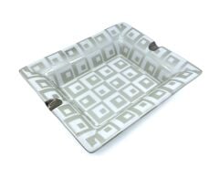 Parmida Geometrik Desenli Çift Yuvalı Puro Küllüğü