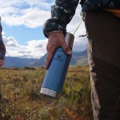 Stanley Klasik Vakumlu Paslanmaz Çelik Termos 0.75 LT - Hammertone Lake