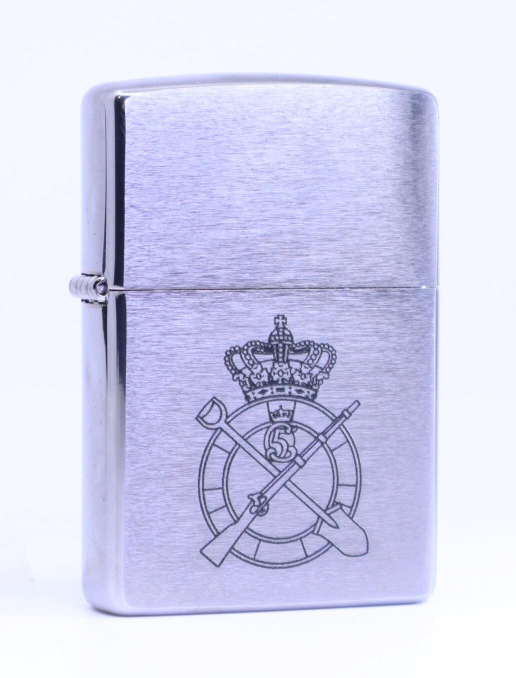 Zippo Royal Emblem Dizayn Çakmak