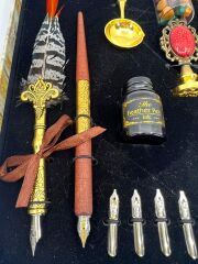 Tüylü Divit Kalem ve Mühür Seti