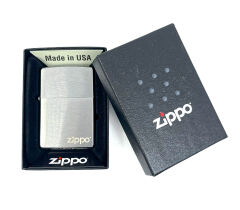 Zippo Logo Dizayn Brushed Chrome Çakmak