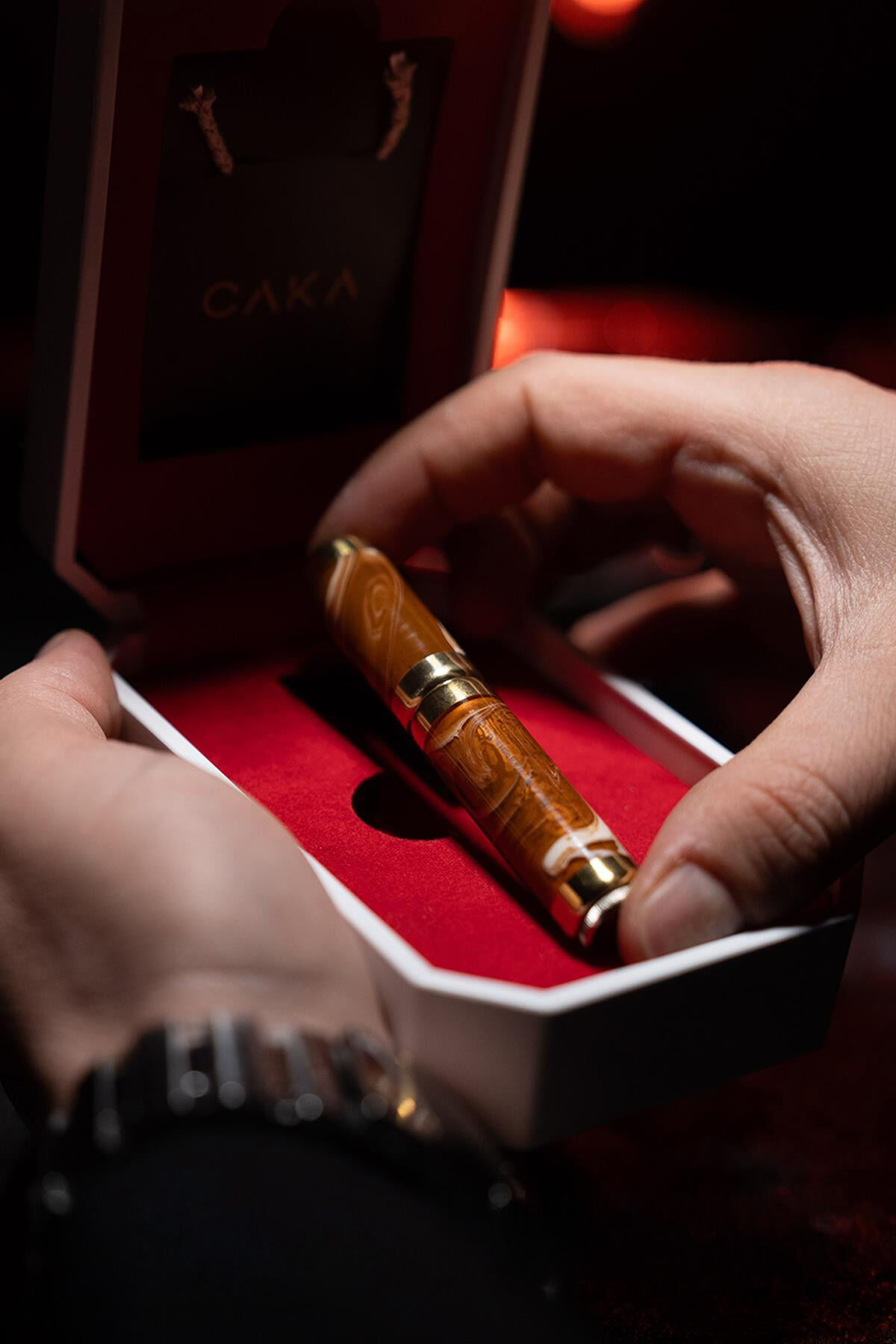 Caka Rex Harmony Pirinç Ortadan Kırılan Benzinli Gemici (Muhtar) Çakmağı - Kahverengi