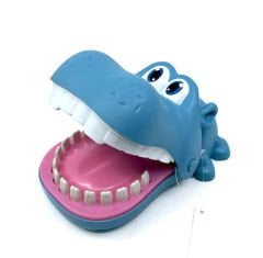 Sevimli Hayvan Dişçisi - Finger Biting Adventure - Mavi Hipopotam