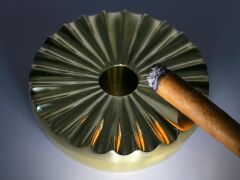 Pirinç Puro/Sigara Küllüğü Yuvarlak Seashell