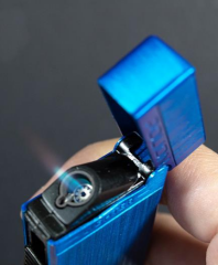 Tek Tourch Metal Çakmak Mavi Sert Keçe