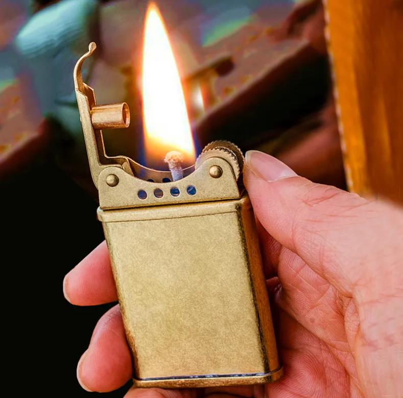 Zorro Antik Pirinç Benzinli Slim Çakmak