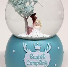 Sweet Company Büyük Boy Otomatik Kar Püskürten Kar Küresi