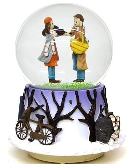 Sevgili Dönence Büyük Boy Otomatik Dönen Kar Küresi