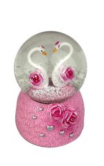 Kuğular - Swans Işıklı ve Müzikli Kar Küresi