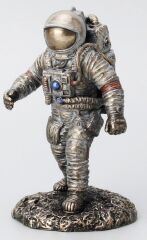 Yürüyen Astronot Biblo