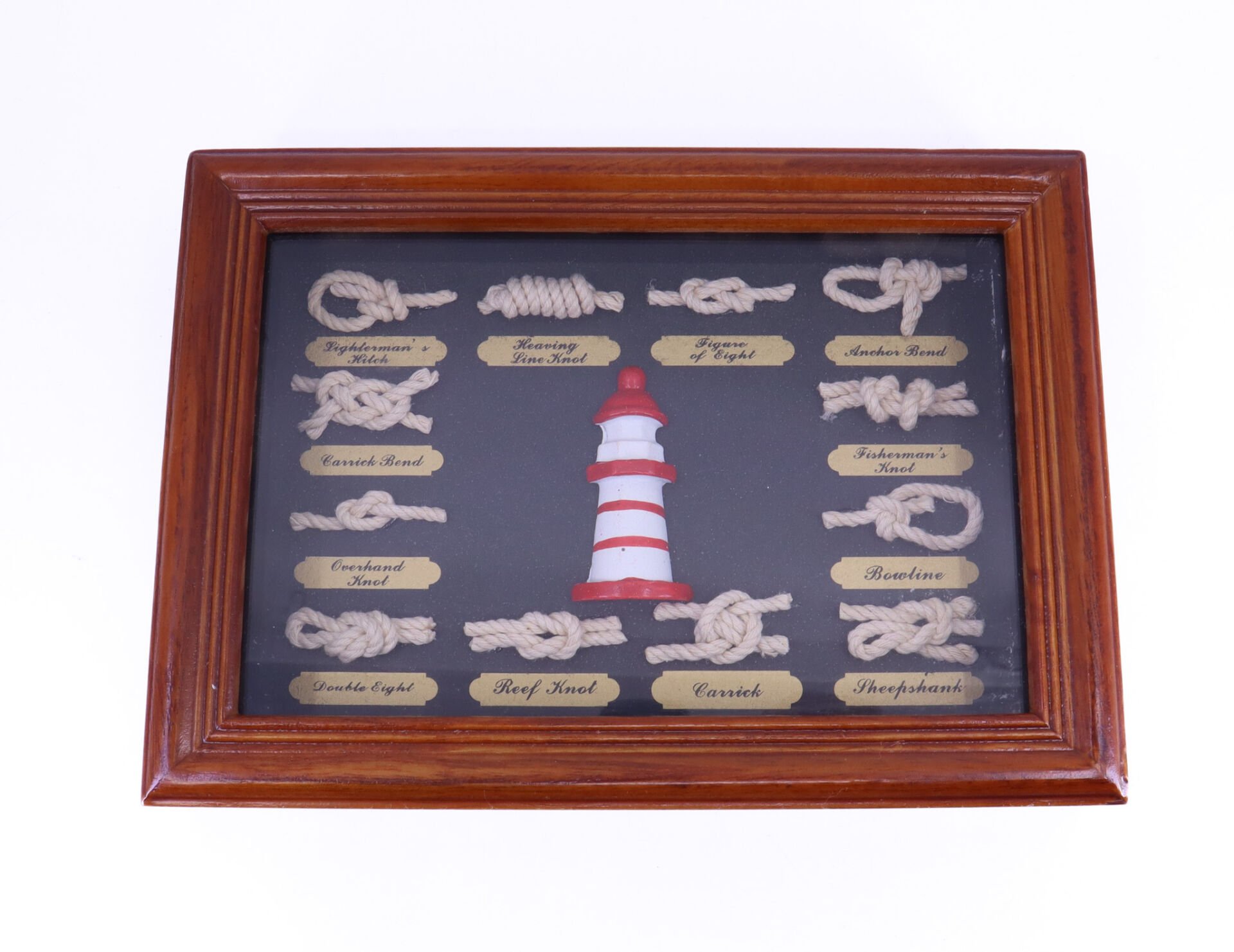 Ahşap Çerçevesinde Denizcilik Düğümleri Koleksiyonu