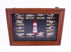 Ahşap Çerçevesinde Denizcilik Düğümleri Koleksiyonu