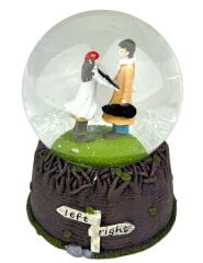 Left-Right Kemancı Işıklı ve Müzikli Kar Küresi