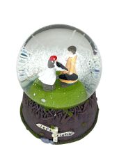 Left-Right Kemancı Işıklı ve Müzikli Kar Küresi