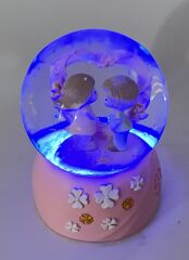 Lovely Couple Işıklı Kar Küresi