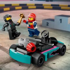 LEGO® City Go-Kartlar ve Yarış Sürücüleri 60400 - 5 Yaş ve Üzeri için Yarışçı Minifigürü İçeren Yaratıcı Oyuncak Yapım Seti (99 Parça)