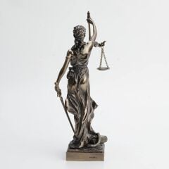 Justitia Themis - Adalet Tanrıçası Biblo