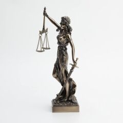 Justitia Themis - Adalet Tanrıçası Biblo