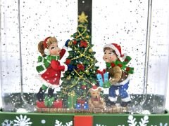 Noel Baba Yılbaşı Hediyesi Işıklı ve Müzikli Kar Küresi Model No2