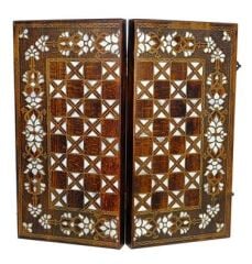 El Yapımı Sedef İşleme Pirinç Kakma Tavla Takımı