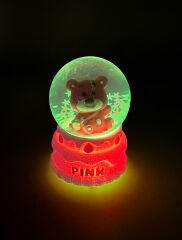 Işıklı Kar Küresi Çilek Çantalı Pembe Ayıcık 7 cm