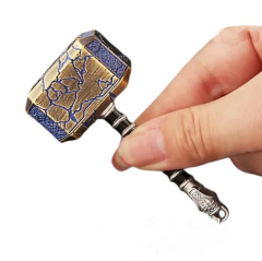 Thor'un Çekici Anahtarlık / Gold