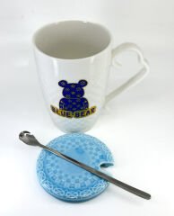 Porselen Kapaklı Mavi Ayıcık Desenli Porselen Kupa Bardak Beyaz