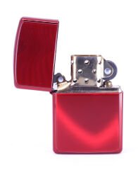 Zippo Özel Seri Çakmak - Loving Heart