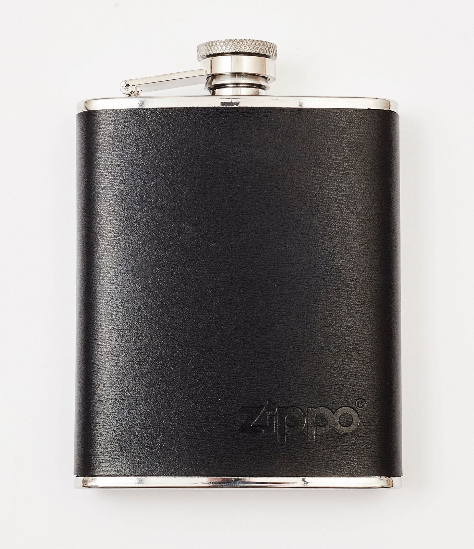 Zippo Çelik Matara 177ml (6 OZ) - Siyah Deri Kaplama