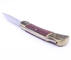 Microtech Pirinç Nakışlı Sırttan Kilitli Maun Ağacı Kabzalı Çakı - Kahverengi