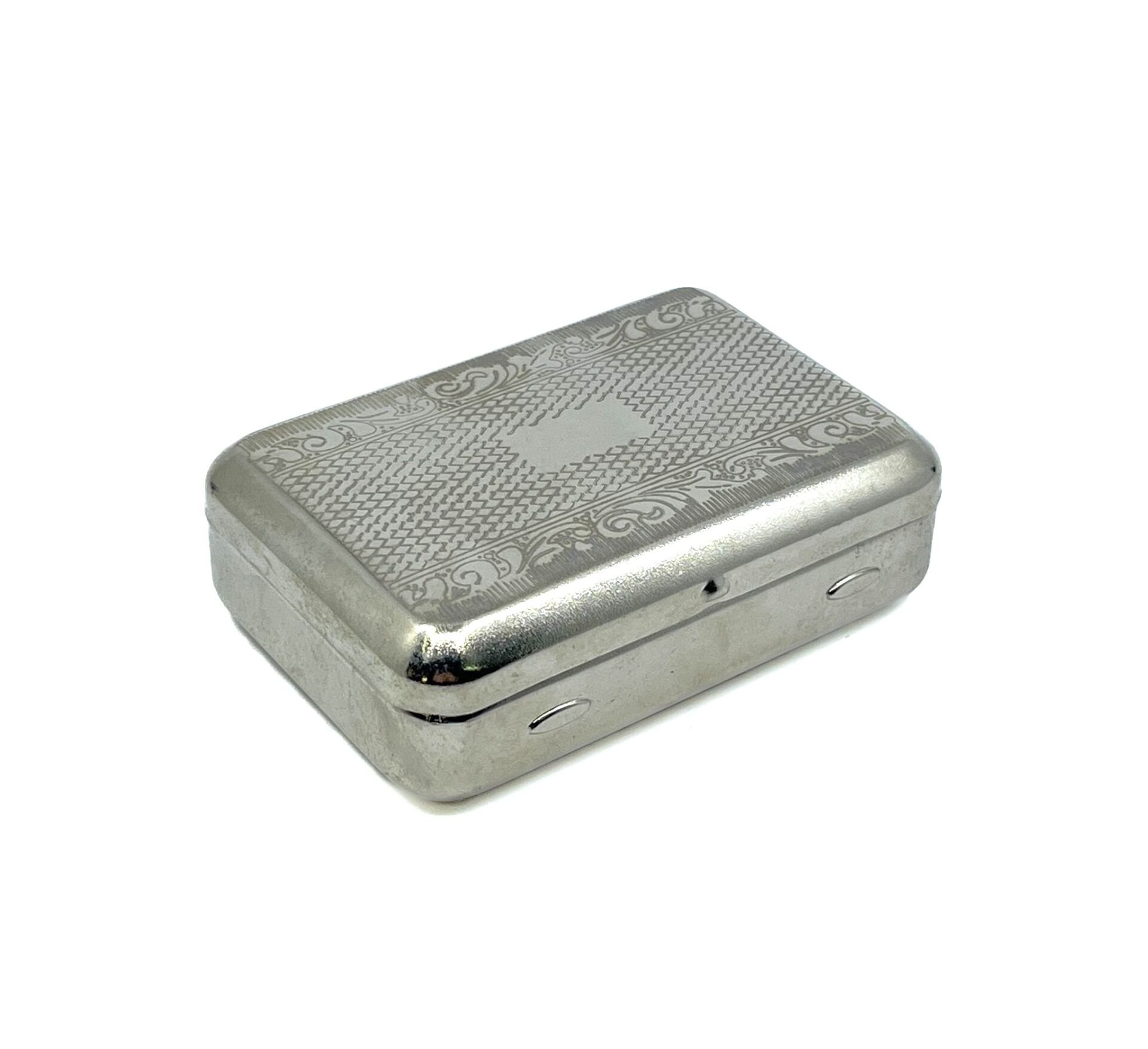 Nostaljik Desenli Metal Sigara Tabakası - Gümüş Renk İşlemeli Kutu