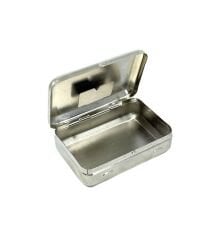 Nostaljik Desenli Metal Sigara Tabakası - Gümüş Renk İşlemeli Kutu