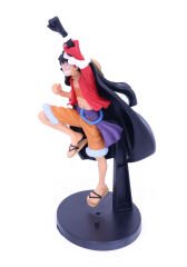 One Piece Luffy Punching Haki Pose Anime Figür