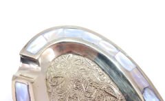 Sedef Kakmalı İşlemeli Pirinç Küllük