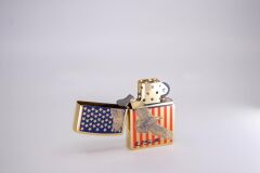 Zippo U.S.A Flag And Eagle Dizayn Çakmak