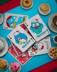 Bicycle® Hello Kitty 50th Anniversary Oyun İskambil Kartı