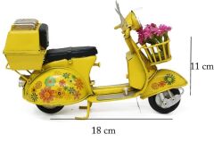 Vintage Dekoratif Sepetli Metal Scooter