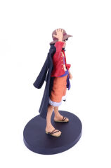 One Piece Pelerinli Luffy Anime Figür