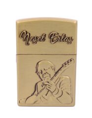 Neşet Ertaş Gravür İşlemeli Metal Çakmak - Pirinç