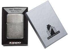 Zippo 1941 Black Ice Çakmak Logolu