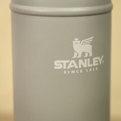 Stanley Klasik Vakumlu Paslanmaz Çelik Termos 0.75 LT - Ash