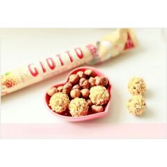 Ferrero Giotto Haselnuss Fındıklı-Yağsız Süt Krema Dolgulu 4'lü Çikolata