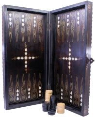 Ceviz Ağacı Sedef Kakma Ahşap Tavla Takımı