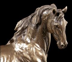 At Biblosu - Galloping Stallion Veronese Design