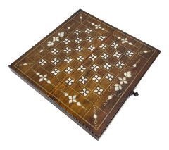 Antep İşi Ceviz Ağacı Sedef Kakma Ahşap Tavla Takımı