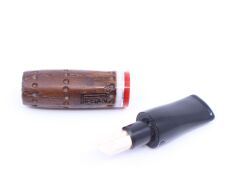 Pipsan Toscanello  Backwoods Nokta İşlemeli Ağızlık Kahverengi - Beyaz/Kırmızı Şeritli